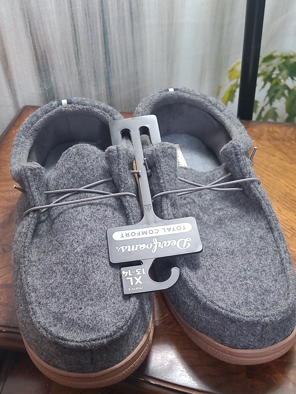 New! Dearfoams Mens XL Dark Gray Bennett Chukka Closed Back Slippers